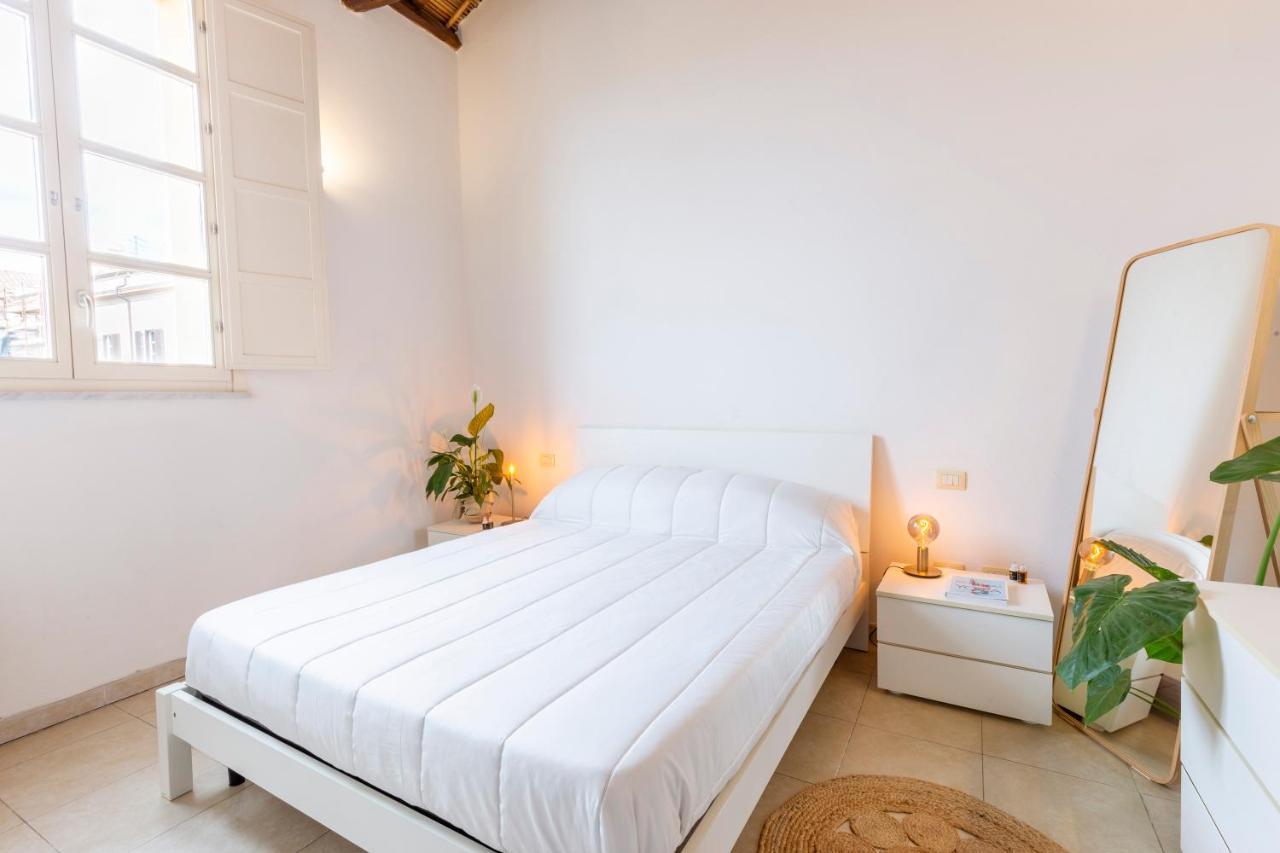 Castello Attic Sunset Terrace Apartment Cagliari Exterior photo